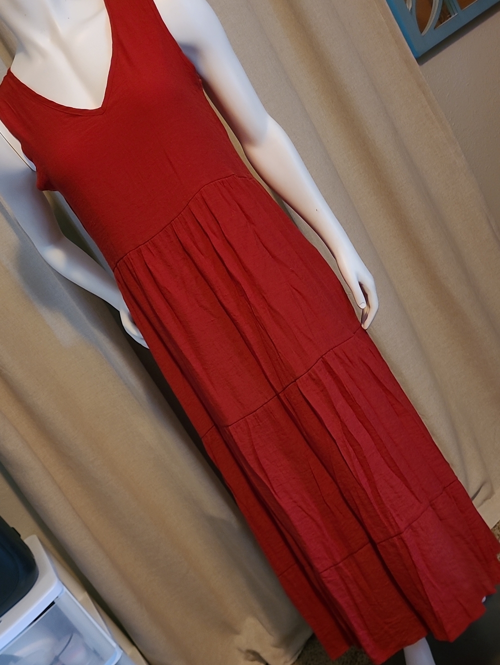 Sleeveless V-Neck Tiered Maxi Dress in Wine Red